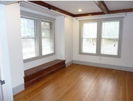 47 Kilsyth Rd Unit 1