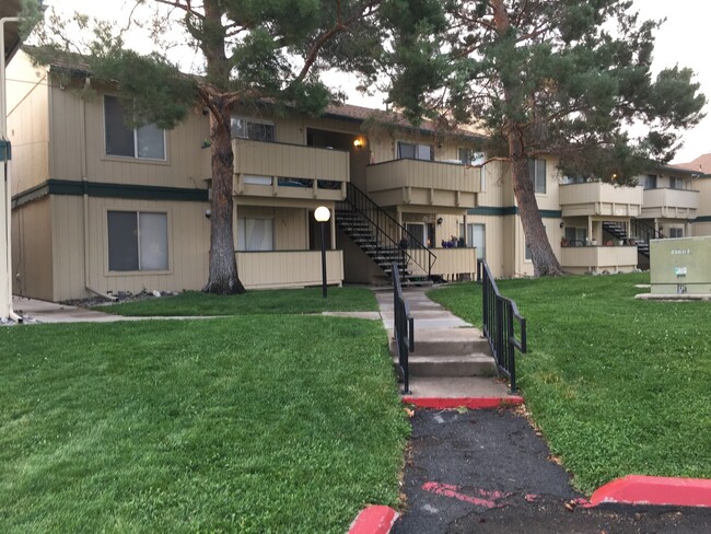 3920 Clear Acre Lane Unit 95 Reno, NV 89512 - 3920 Clear Acre Lane Unit 95 Reno, NV 89512 Unidad 95 Rental