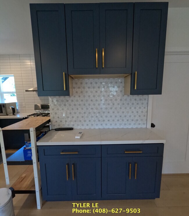 Photo - 6125 Fremont St