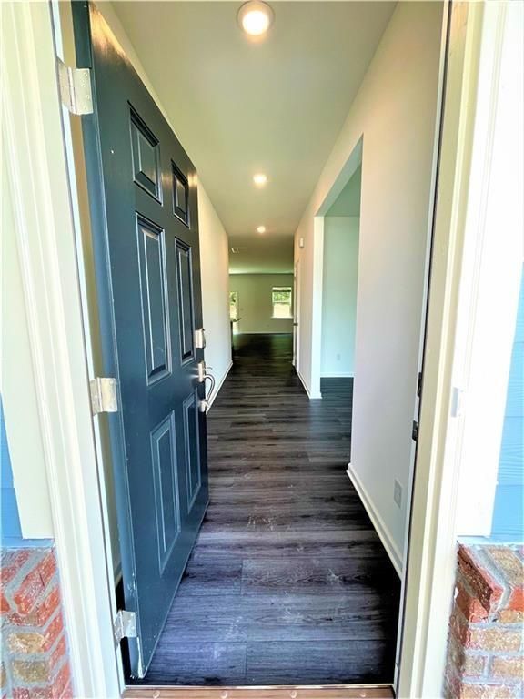 Photo - 270 Rivulet Dr