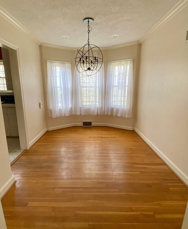 Photo - 1825 Fairchild Ave Unit A