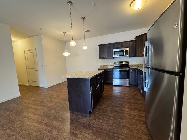 Plano de planta Sassafras - Área de cocina y comedor - Holly Tree