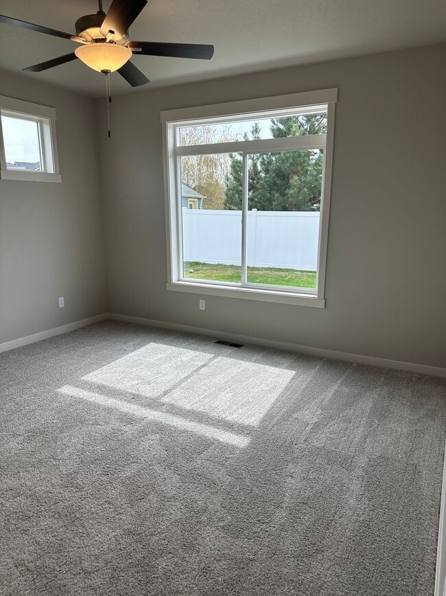 Photo - Alderbrook Homes, New Construction, XL Home for Rent!