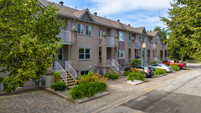 Photo - Veterans Terrace