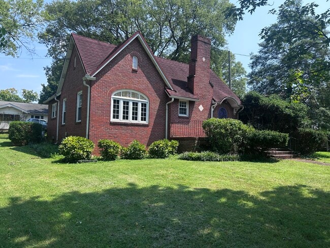 Photo - 3206 Sevier Ave