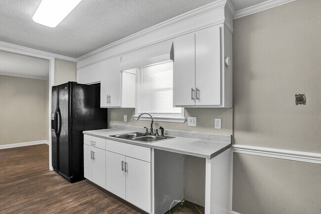 Photo - 128 Dogwood Cir