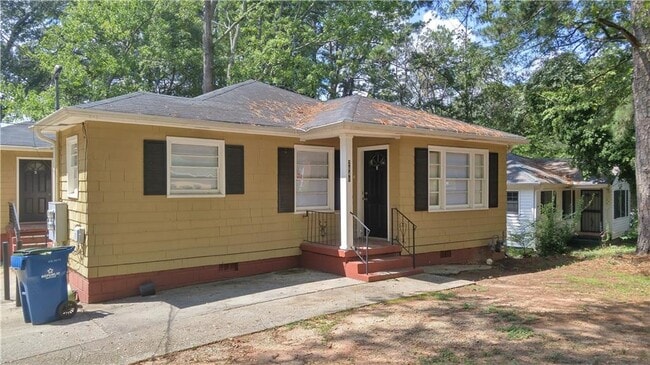 Building Photo - 2641 Acadia St Rental