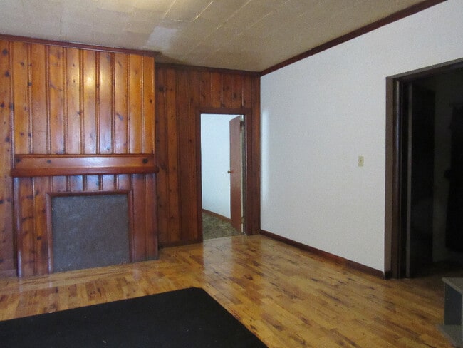 Photo - 970 Washington Ave