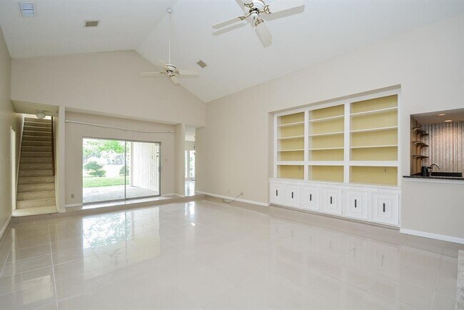 26 Wellington Dr