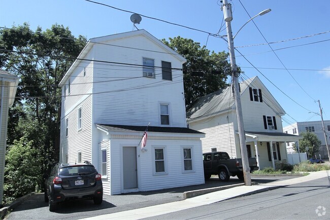 Building Photo - 31 Alpine Row Unit 3 Rental