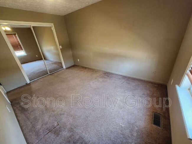 Photo - 4832 Pine Ridge Ct