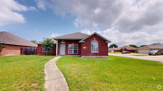 Building Photo - 2411 Trace Meadows Rental