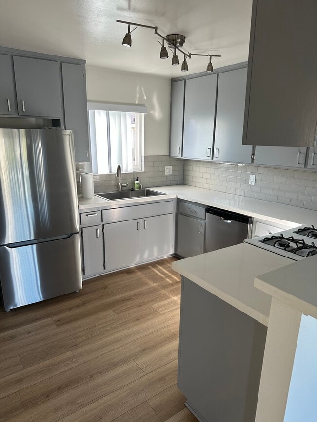 Building Photo - 4932 Charlene Cir