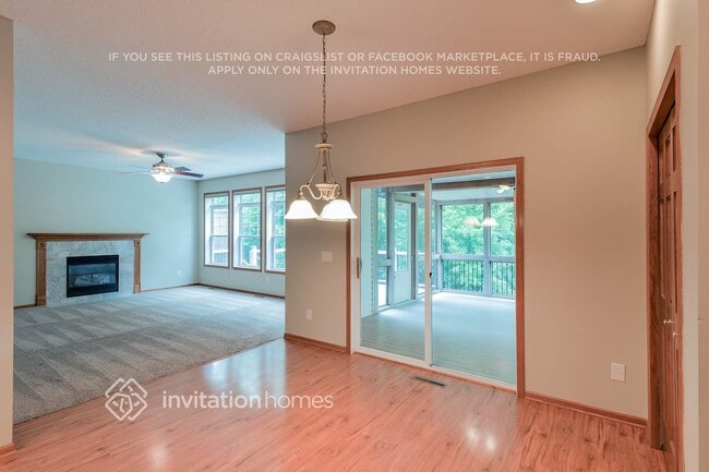 Photo - 1168 Macey Way