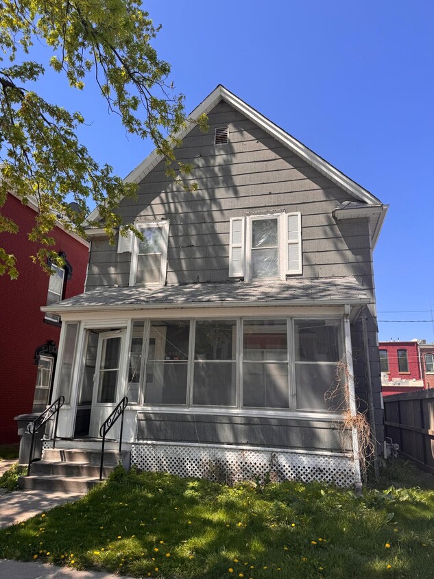 Photo - 514 S 4th St (Council Bluffs, IA)