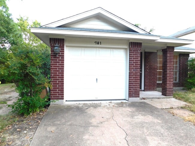 781 Latteridge Dr