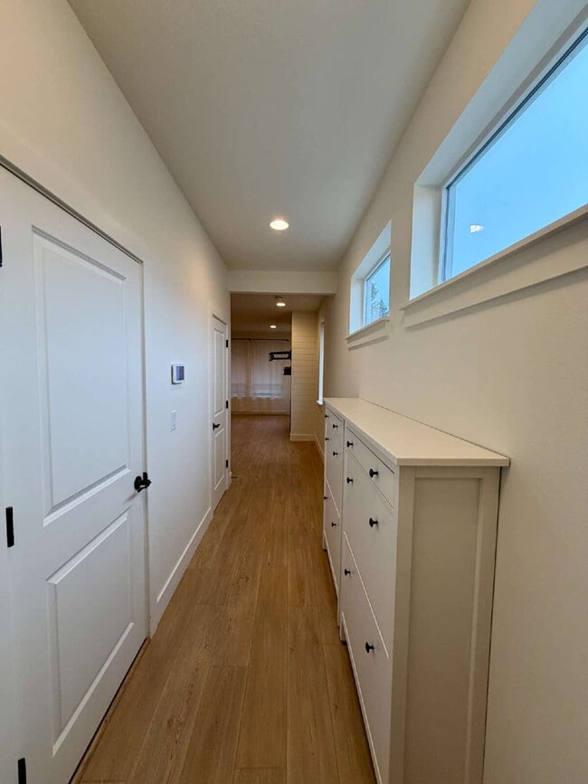 Photo - Beautiful Orchards Home