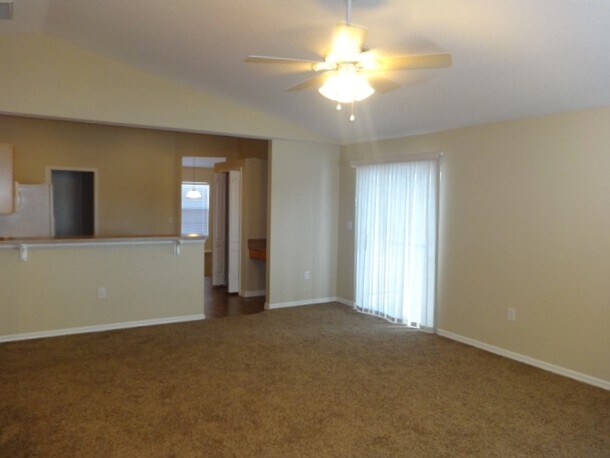 Photo - 1323 Old Millpond Rd