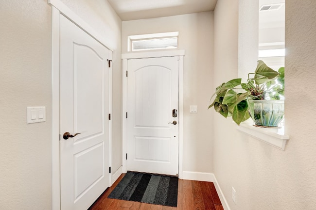 Photo - 15515 W Washburn Ave