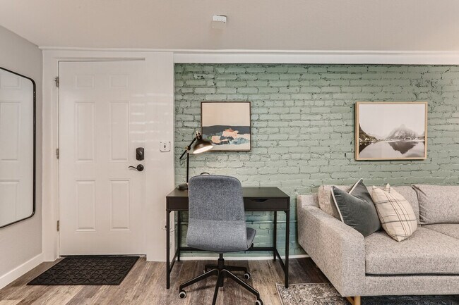 Photo - 2805 E 16th Ave Unidad ID1026241P