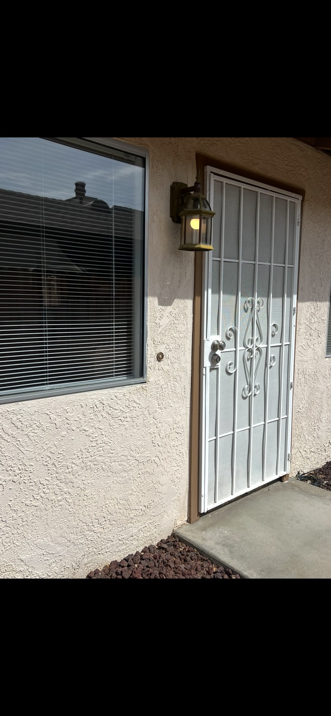 Photo - 701 Commercial Ave Unidad A