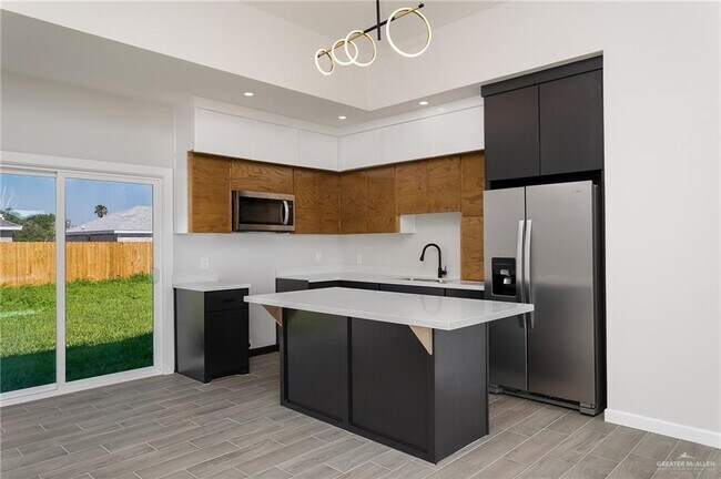 Photo - 13 San Pascual St