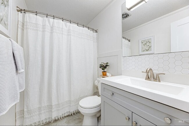 Photo - 1219 NW 7th St