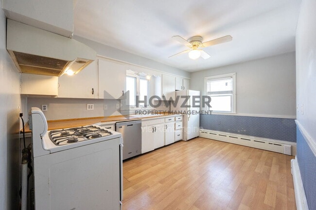 Photo - 19 Illinois St