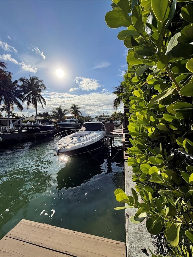 Photo - 1240 NE 83rd St