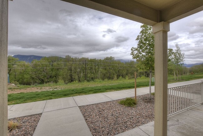 Photo - Beautiful Townhome!