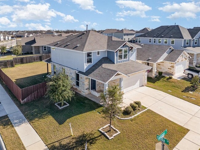 Photo - 236 Oakstone Dr