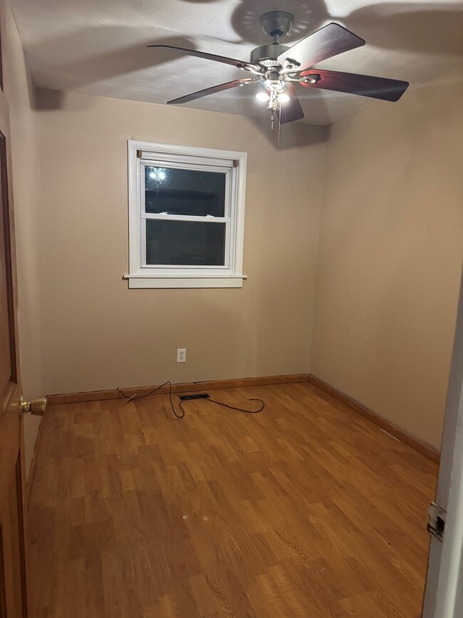 Photo - 58 Oriole Dr