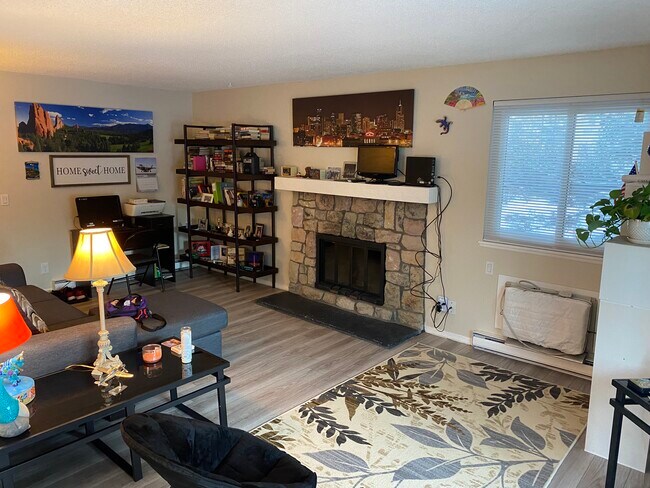 Photo - 17493 E Mansfield Ave Unidad 1221L