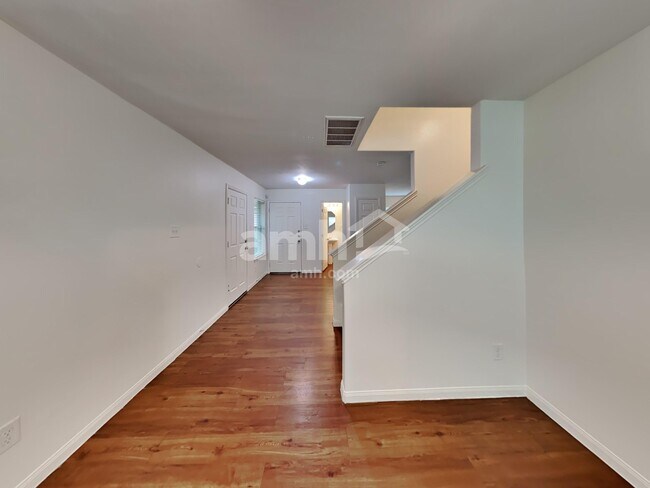 Photo - 5939 Stockholm Ct Casa