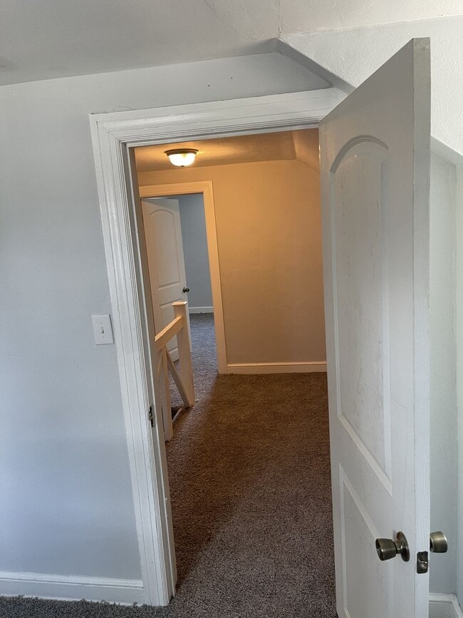 8 Ansell Ave
