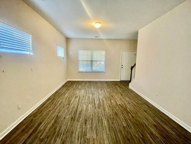 Photo - VillageCreek237 Unit 1