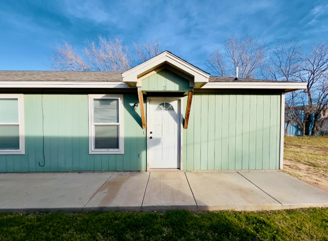 Building Photo - 209 36th St Unit A Rental