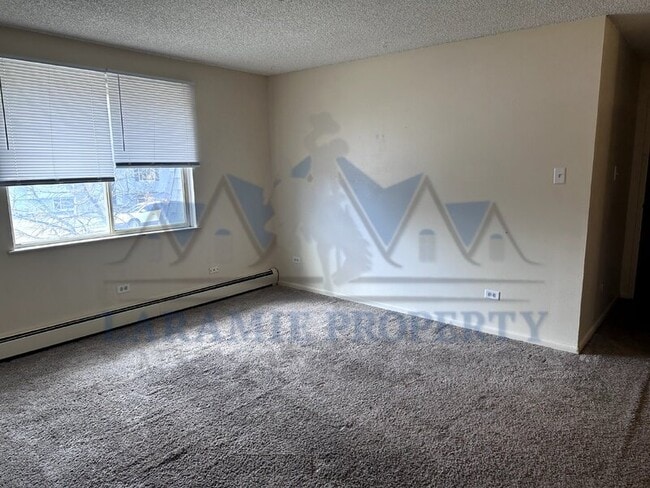 Photo - 415 S 26th St Unidad 14