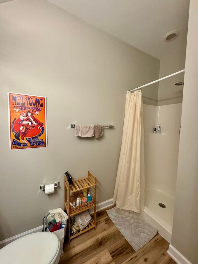 100 Umstead Dr