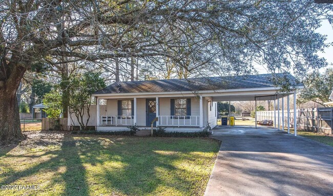 Photo - 136 Tison Rd House