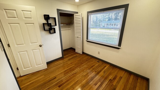 Photo - 1021 Shirley Dr