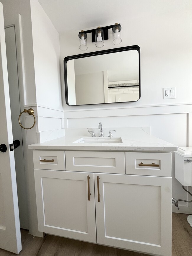 Photo - 11 Beacon St Unit Quiet Commy