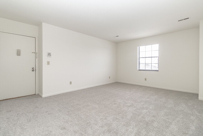 Sala de estar - Lake View Shores Apartments