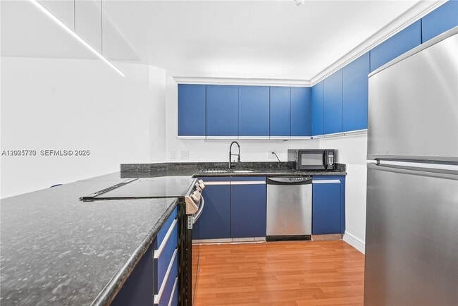 Photo - 2500 Parkview Dr Unit 1503