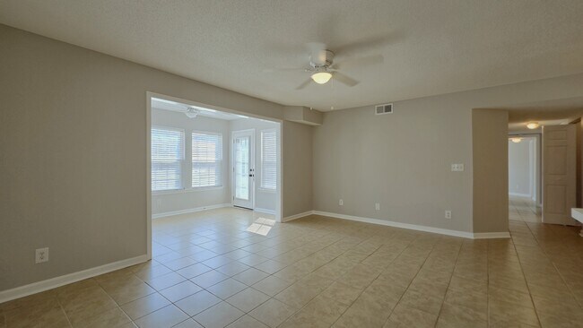 Photo - 8642 South Bridge Dr