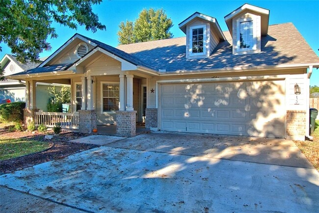 Photo - 120 Greenside Ln