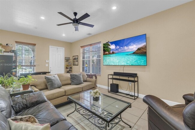 Photo - 8612 Buckskin Manor