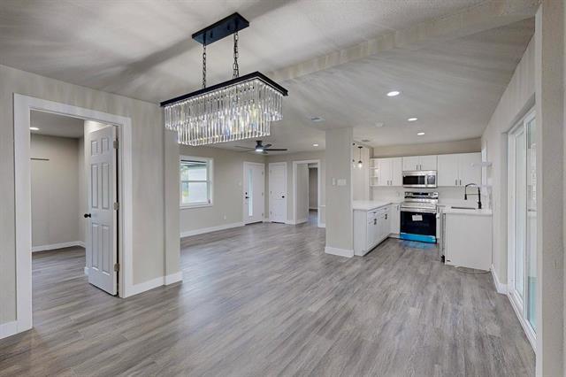 Photo - 4209 Dumont Dr