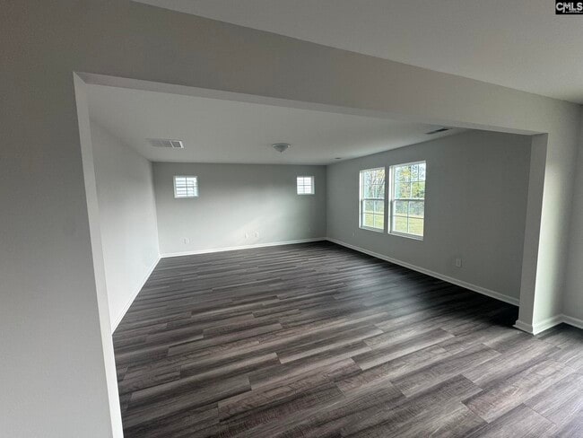 Photo - 3027 Hallsdale Dr