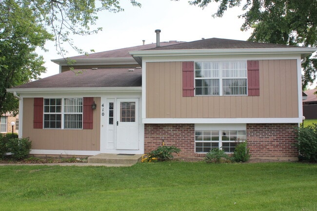 Building Photo - 410 Ashwood Ct Unit 410